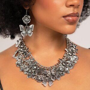 The McKayla Zi Necklace & Bracelet